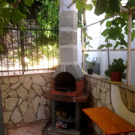 Sea View Natalie بودغوريتْسا