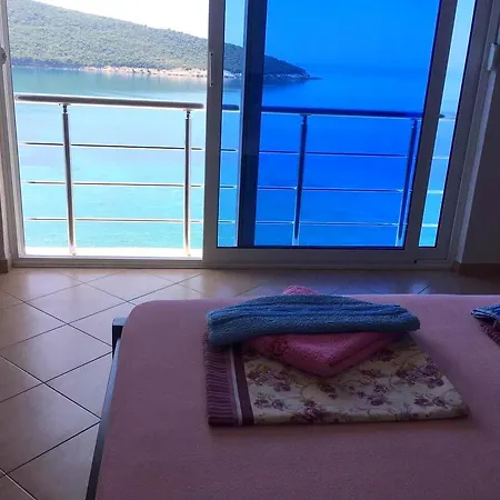 Sea View Natalie فيلة بودغوريتْسا